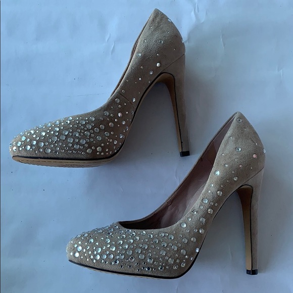 Vince Camuto Heels - Picture 2 of 3